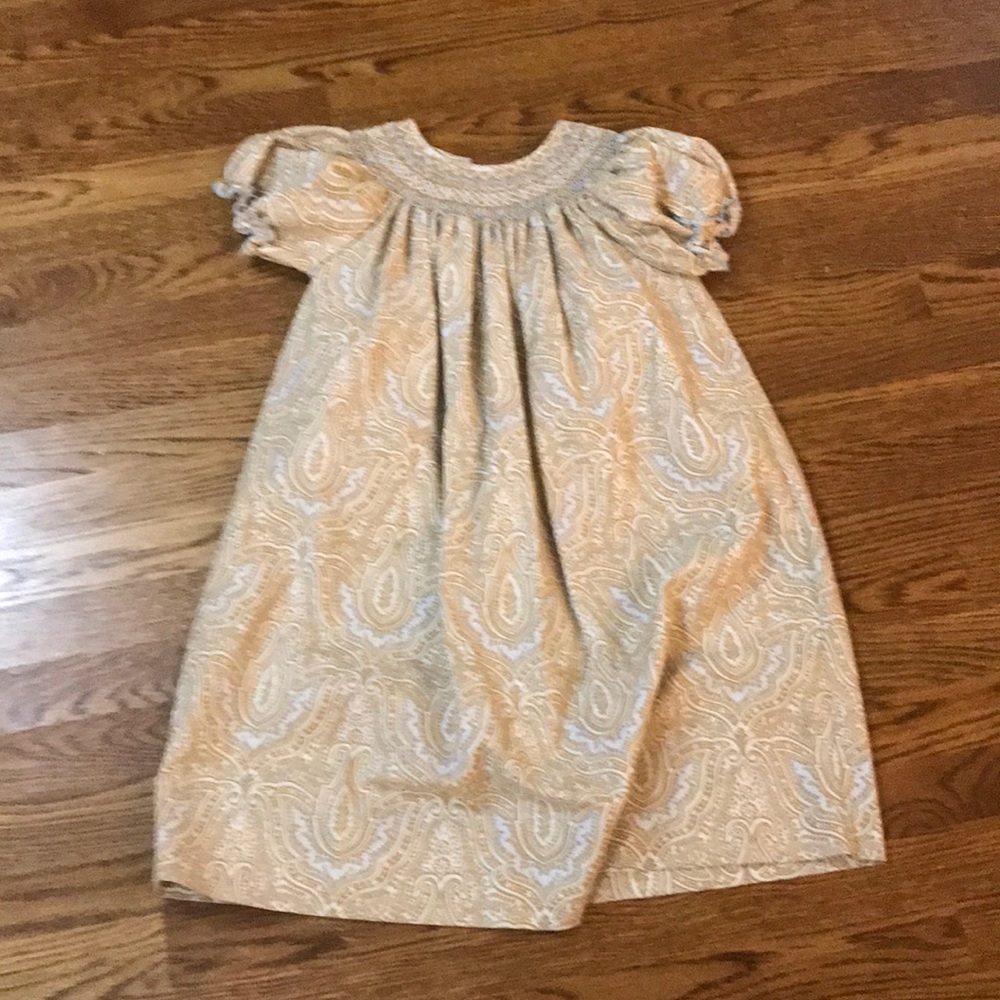 Girls smocked dress